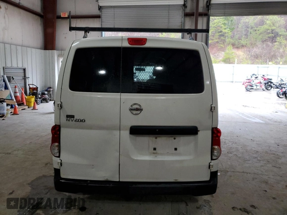 2014 Nissan NV200 SV with VIN 3N6CM0KN8EK694721, listed as a Copart auction lot 85100824 with 169,927 mi miles and Salvage title. Bid and sale history available at DreamBid. Image 6.