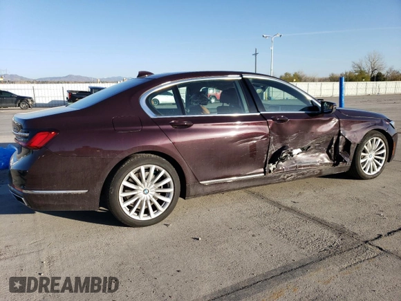 2020 BMW 7 Series with VIN WBA7W4C06LBM70555, listed as a Copart auction lot 52126455 with 37,375 mi miles and Salvage title. Bid and sale history available at DreamBid. Image 3.