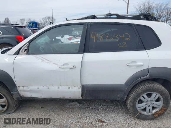 2006 Hyundai Tucson GLS with VIN KM8JN72D26U322893, listed as a IAAI auction lot 41882842 with 116,972 mi miles. Bid and sale history available at carsss.com. Image 14.
