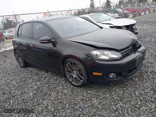 2013 Volkswagen Golf TDI with VIN WVWDM7AJ7DW126462, listed as a IAAI auction lot 41713250 with 116,684 mi miles. Bid and sale history available at carsss.com. Image 1.