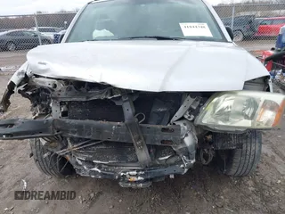 2005 Mitsubishi Endeavor LS with VIN 4A4MM21S65E020791, listed as a IAAI auction lot 41844348 with 208,007 mi miles. Bid and sale history available at carsss.com. Image 6.