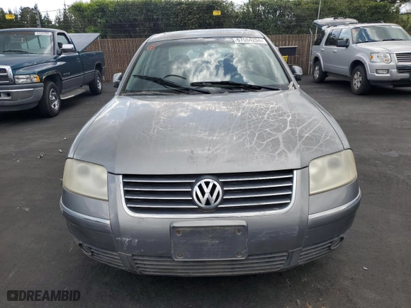 2001 Volkswagen Passat GLX with VIN WVWRH63B51P144541, listed as a Copart auction lot 50556665 with 107,049 mi miles and Clean Title. Bid and sale history available at carsss.com. Image 5.
