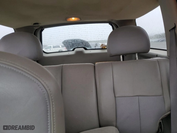 2004 Jeep Grand Cherokee Laredo with VIN 1J4GX48S64C165105, listed as a Copart auction lot 50301455 with 299,686 mi miles and Salvage Title. Bid and sale history available at carsss.com. Image 10.