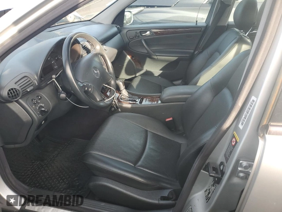 2002 Mercedes-Benz C 230/260/280/320 с VIN WDBRH64J32F232984, выставлен на аукционе Copart как лот 88921795 с пробегом 46 482 миль миль и Списание • Salvage title. История ставок и продаж доступна на DreamBid. Изображение 7.