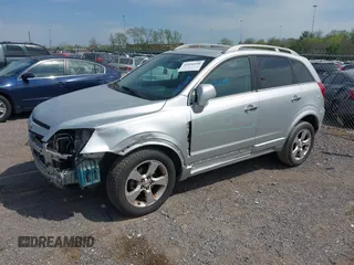 2014 Chevrolet Captiva Sport LTZ with VIN 3GNAL4EK5ES532302, listed as a IAAI auction lot 42056698 with 105,141 mi miles. Bid and sale history available at carsss.com. Image 2.