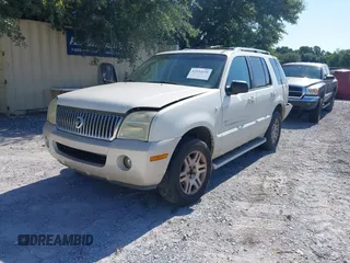 2003 Mercury Mountaineer Convenience with VIN 4M2DU86W83ZJ17187, listed as a IAAI auction lot 42534330 with 224,357 mi miles and . Bid and sale history available at DreamBid. Image 2.