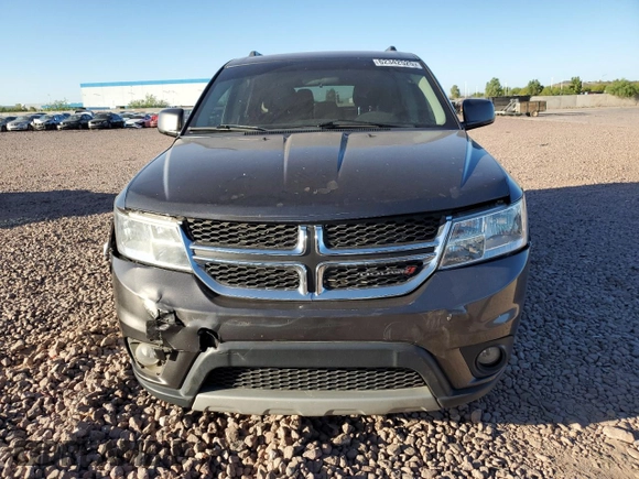 2017 Dodge Journey SXT with VIN 3C4PDCBG0HT589032, listed as a Copart auction lot 62342525 with 121,980 mi miles and Salvage title. Bid and sale history available at DreamBid. Image 5.