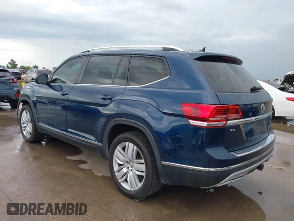 2019 Volkswagen Atlas SEL with VIN 1V2ER2CA9KC604299, listed as a IAAI auction lot 42472488 with 62,257 mi miles and . Bid and sale history available at DreamBid. Image 3.