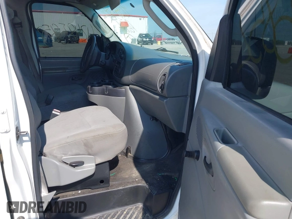 2006 Ford Econoline Cargo with VIN 1FTSE34L46DA67699, listed as a IAAI auction lot 42485852 with 221,852 mi miles and . Bid and sale history available at DreamBid. Image 5.