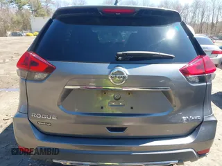 2018 Nissan Rogue SV with VIN KNMAT2MV3JP601389, listed as a IAAI auction lot 42023047 with 57,107 mi miles. Bid and sale history available at carsss.com. Image 17.