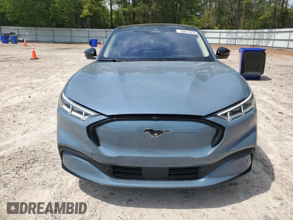 2023 Ford Mustang Mach-E Premium с VIN 3FMTK3RM2PMA30800, выставлен на аукционе Copart как лот 52613255 с пробегом 25 757 миль миль и Списание • Salvage title. История ставок и продаж доступна на DreamBid. Изображение 5.