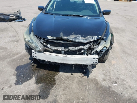 2017 Nissan Altima SR z VIN 1N4AL3AP3HN346511, wystawiony jako IAAI lot #42252884 z przebiegiem 121 727 mil mil oraz . Historia ofert i sprzedaży dostępna na DreamBid. Obrazek 6.