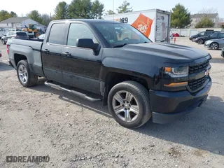 2017 Chevrolet Silverado 1500 Custom with VIN 1GCVKPEC9HZ169517, listed as a IAAI auction lot 41811919 with 215,790 mi miles. Bid and sale history available at carsss.com. Image 1.