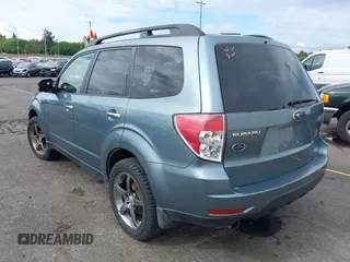 2009 Subaru Forester X Limited z VIN JF2SH64679H745265, wystawiony jako IAAI lot #42205180 z przebiegiem 173 852 mil mil oraz . Historia ofert i sprzedaży dostępna na DreamBid. Obrazek 3.
