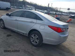 2013 Hyundai Sonata GLS with VIN 5NPEB4AC7DH629621, listed as a IAAI auction lot 41754217 with 87,862 mi miles and . Bid and sale history available at DreamBid. Image 3.