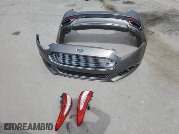 2013 Ford Fusion Titanium with VIN 3FA6P0K96DR382693, listed as a Copart auction lot 61753245 with 92,326 mi miles and Salvage title. Bid and sale history available at DreamBid. Image 12.