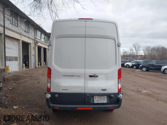 2015 Ford Transit Cargo with VIN 1FTNR2XG6FKB09053, listed as a IAAI auction lot 41486394 with 175,265 mi miles and . Bid and sale history available at DreamBid. Image 16.