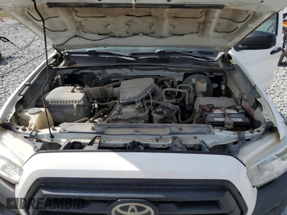 2020 Toyota Tacoma SR z VIN 5TFSX5EN4LX071140, wystawiony jako Copart lot #51860605 z przebiegiem 42 294 mil mil oraz Czysty tytuł • Clean title. Historia ofert i sprzedaży dostępna na DreamBid. Obrazek 11.