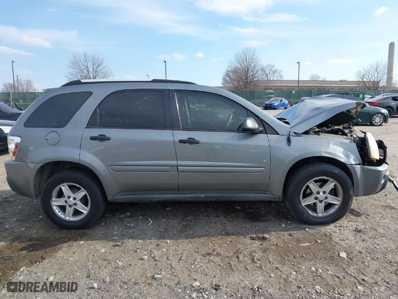 2006 Chevrolet Equinox LS with VIN 2CNDL23F666190046, listed as a IAAI auction lot 41672877 with NaN miles. Bid and sale history available at carsss.com. Image 13.