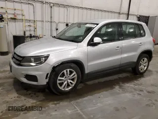 2013 Volkswagen Tiguan SE z VIN WVGBV3AX2DW559247, wystawiony jako Copart lot #57121375 z przebiegiem 171 171 mil mil oraz Czysty tytuł • Clean title. Historia ofert i sprzedaży dostępna na DreamBid. Obrazek 1.