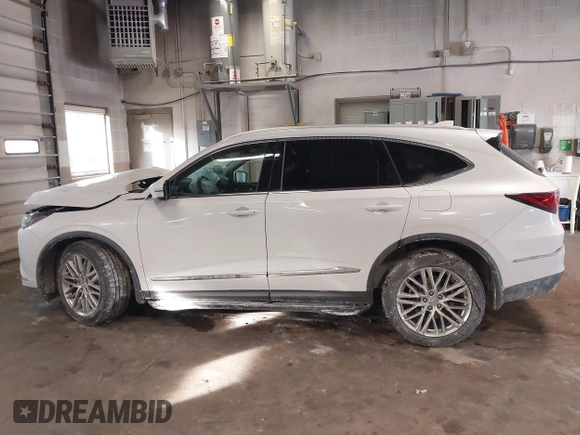 2023 Acura MDX w/Advance Package with VIN 5J8YE1H88PL006479, listed as a IAAI auction lot 41386253 with 28,729 mi miles. Bid and sale history available at carsss.com. Image 14.