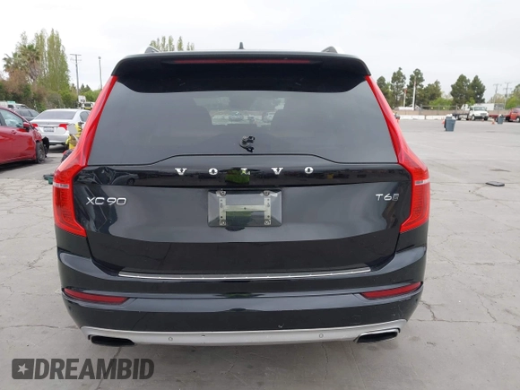 2017 Volvo XC90 Momentum with VIN YV4A22PK7H1148943, listed as a IAAI auction lot 42075966 with 80,537 mi miles. Bid and sale history available at carsss.com. Image 16.
