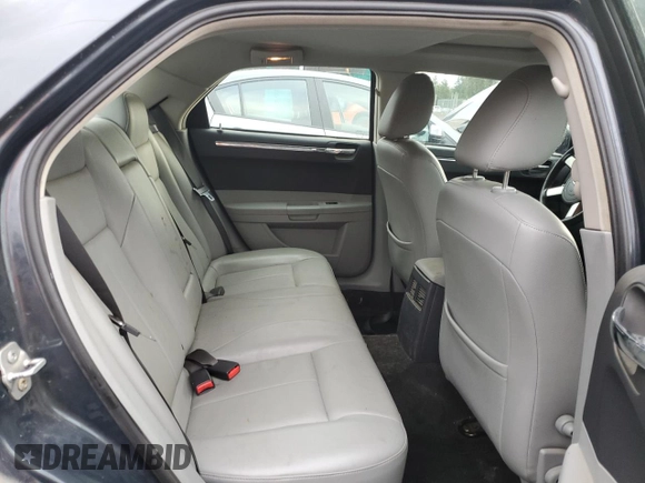 2007 Chrysler 300 Signature with VIN 2C3KA53G87H634646, listed as a Copart auction lot 82410294 with 189,005 mi miles and Salvage Title. Bid and sale history available at carsss.com. Image 10.