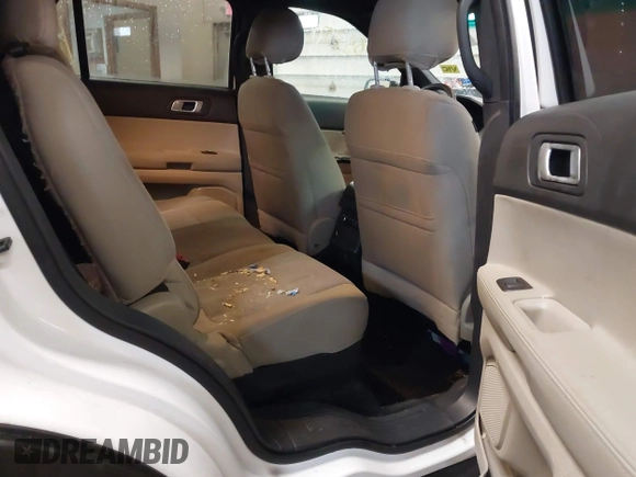 2013 Ford Explorer with VIN 1FM5K8B88DGA89732, listed as a IAAI auction lot 41566390 with 122,912 mi miles and . Bid and sale history available at carsss.com. Image 8.