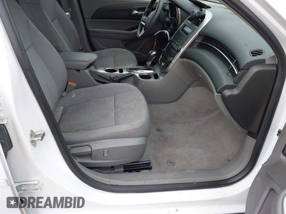 2014 Chevrolet Malibu LS with VIN 1G11B5SL2EF157464, listed as a IAAI auction lot 42224933 with 182,202 mi miles and . Bid and sale history available at DreamBid. Image 5.