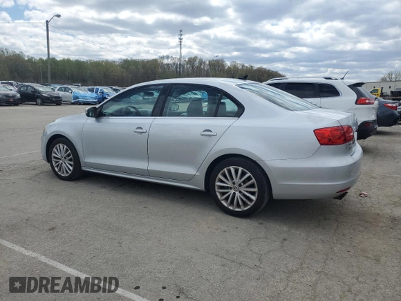 2012 Volkswagen Jetta SEL with VIN 3VWLX7AJXCM361484, listed as a Copart auction lot 53260985 with 155,585 mi miles and Salvage title. Bid and sale history available at DreamBid. Image 2.