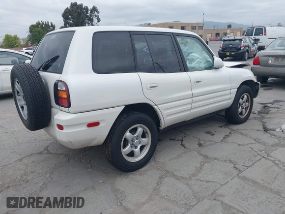 1999 Toyota RAV4 with VIN JT3GP10V3X7051445, listed as a IAAI auction lot 42115846 with 147,342 mi miles and . Bid and sale history available at DreamBid. Image 4.