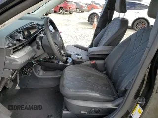 2023 Ford Mustang Mach-E Select z VIN 3FMTK1S54PMA91458, wystawiony jako Copart lot #41806115 z przebiegiem 4 246 mil mil oraz Nie do naprawy • Non repairable. Historia ofert i sprzedaży dostępna na DreamBid. Obrazek 7.