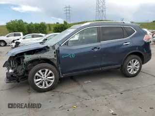 2015 Nissan Rogue SV z VIN KNMAT2MV5FP587180, wystawiony jako Copart lot #60334455 z przebiegiem 64 267 mil mil oraz Szkoda całkowita • Salvage title. Historia ofert i sprzedaży dostępna na DreamBid. Obrazek 1.