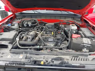 2022 Ford Bronco z VIN 1FMDE5DH7NLA98557, wystawiony jako IAAI lot #41746093 z przebiegiem 61 718 mil mil oraz . Historia ofert i sprzedaży dostępna na DreamBid. Obrazek 10.