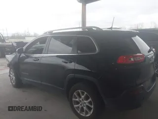 2018 Jeep Cherokee Latitude with VIN 1C4PJLCB1JD566236, listed as a IAAI auction lot 41278530 with 226,524 mi miles and . Bid and sale history available at DreamBid. Image 14.
