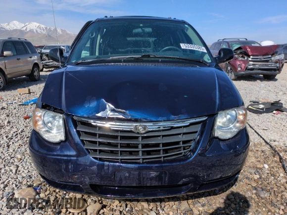 2006 Chrysler Town & Country LWB Touring with VIN 2A4GP54LX6R661586, listed as a Copart auction lot 53335385 with 72,597 mi miles and Salvage Title. Bid and sale history available at carsss.com. Image 5.