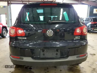 2011 Volkswagen Tiguan SE with VIN WVGBV7AX4BW514296, listed as a Copart auction lot 55170155 with 151,068 mi miles and Clean Title. Bid and sale history available at DreamBid. Image 6.