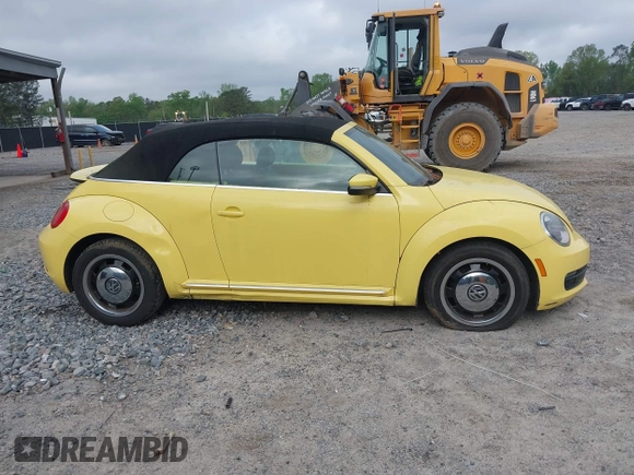 2013 Volkswagen Beetle 2.5L with VIN 3VW5P7AT1DM802091, listed as a IAAI auction lot 41947850 with 92,937 mi miles and . Bid and sale history available at DreamBid. Image 12.
