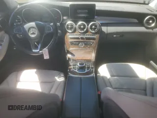 2017 Mercedes-Benz C 300 с VIN 55SWF4JB0HU185193, выставлен на аукционе Copart как лот 61036025 с пробегом 128 352 миль миль и Чистый • Clean title. История ставок и продаж доступна на DreamBid. Изображение 8.