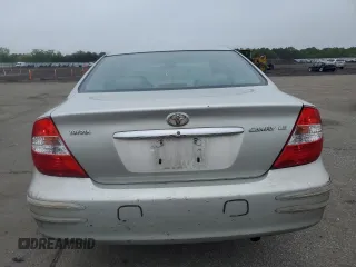 2004 Toyota Camry LE with VIN JTDBE32K840266737, listed as a Copart auction lot 58187325 with 172,013 mi miles and Clean title. Bid and sale history available at DreamBid. Image 6.