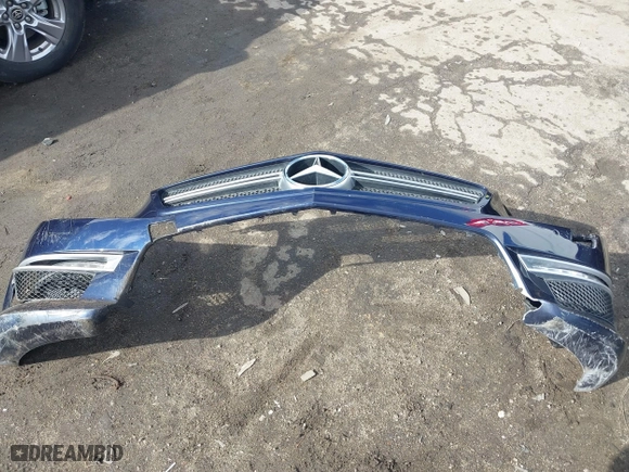 2013 Mercedes-Benz SL-Class SL 63 AMG with VIN WDDJK7EA9DF021219, listed as a IAAI auction lot 41430597 with 98,817 mi miles. Bid and sale history available at carsss.com. Image 12.