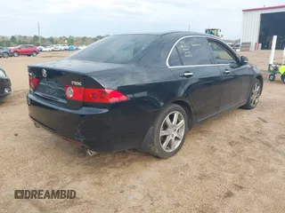 2004 Acura TSX with VIN JH4CL96884C040741, listed as a IAAI auction lot 41738635 with 177,897 mi miles. Bid and sale history available at carsss.com. Image 4.