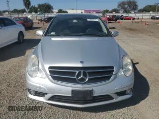 2009 Mercedes-Benz R 3.5L with VIN 4JGCB65E79A089261, listed as a Copart auction lot 72660914 with 211,892 mi miles and Clean Title. Bid and sale history available at carsss.com. Image 5.