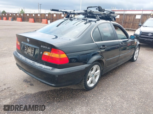 2005 BMW 3 Series 330xi с VIN WBAEW53425PN39800, выставлен на аукционе IAAI как лот 42478607 с пробегом 357 795 миль миль и . История ставок и продаж доступна на DreamBid. Изображение 4.
