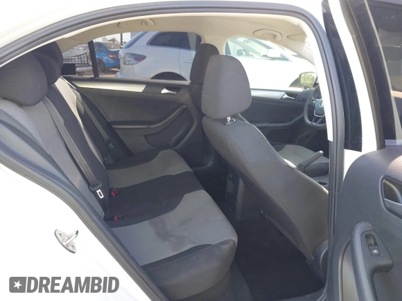 2017 Volkswagen Jetta S с VIN 3VW2B7AJXHM376861, выставлен на аукционе IAAI как лот 42250522 с пробегом 113 466 миль миль и . История ставок и продаж доступна на DreamBid. Изображение 8.