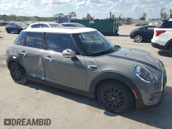 2019 MINI Hardtop 4 Door Cooper z VIN WMWXU1C57K2J01783, wystawiony jako Copart lot #56977595 z przebiegiem 44 353 mil mil oraz Szkoda całkowita • Salvage title. Historia ofert i sprzedaży dostępna na DreamBid. Obrazek 4.