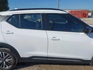 2024 Nissan Kicks SR with VIN 3N1CP5DV7RL484702, listed as a IAAI auction lot 40396850 with 19,972 mi miles. Bid and sale history available at carsss.com. Image 13.