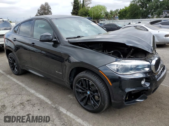 2017 BMW X6 xDrive35i z VIN 5UXKU2C39H0X47816, wystawiony jako Copart lot #53553385 z przebiegiem 123 036 mil mil oraz Szkoda całkowita • Salvage title. Historia ofert i sprzedaży dostępna na DreamBid. Obrazek 4.