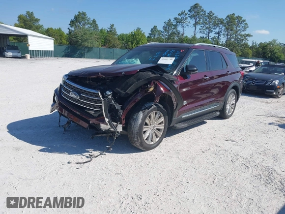 2022 Ford Explorer King Ranch with VIN 1FM5K7LC0NGA90372, listed as a IAAI auction lot 42063738 with 30,435 mi miles. Bid and sale history available at carsss.com. Image 2.
