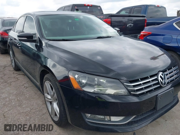 2014 Volkswagen Passat TDI SEL Premium with VIN 1VWCN7A33EC068280, listed as a IAAI auction lot 42086420 with 153,656 mi miles. Bid and sale history available at carsss.com. Image 13.